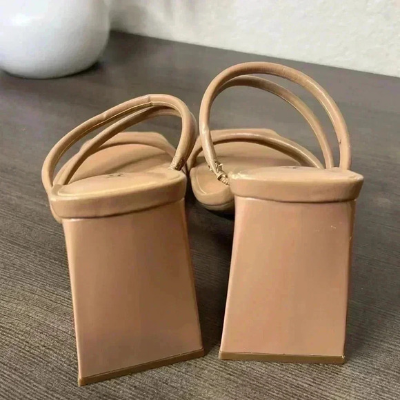 Abound Strappy Nude Sandals - Picture 5 of 13